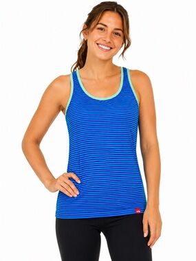 The Northface woman activewear striped tank top Sz Medium